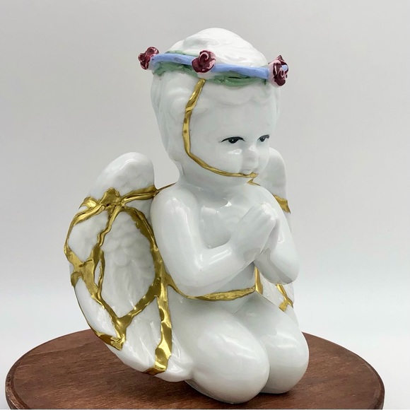 Kintsugi Angel Kneeling Praying Porcelain Cherub Gold Crack Personal Growth Gift - Picture 5 of 11